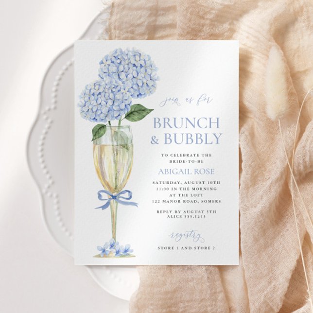 Blue Hydrangea Brunch och Bubly Serif Champagne Inbjudningar (Skapare uppladdad)