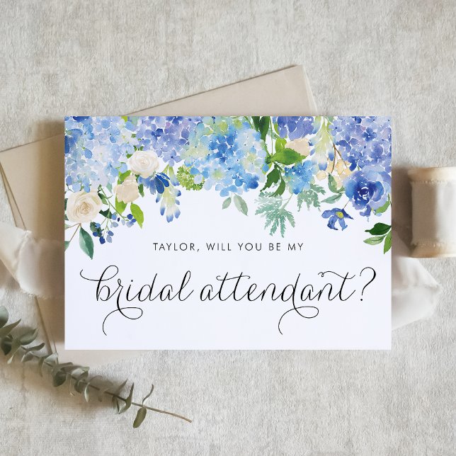 Blue Hydrangea och Vit ros Möhippa Attendant Inbjudningar (Elegant blue hydrangea and white rose card to ask someone to be your bridal attendant.)