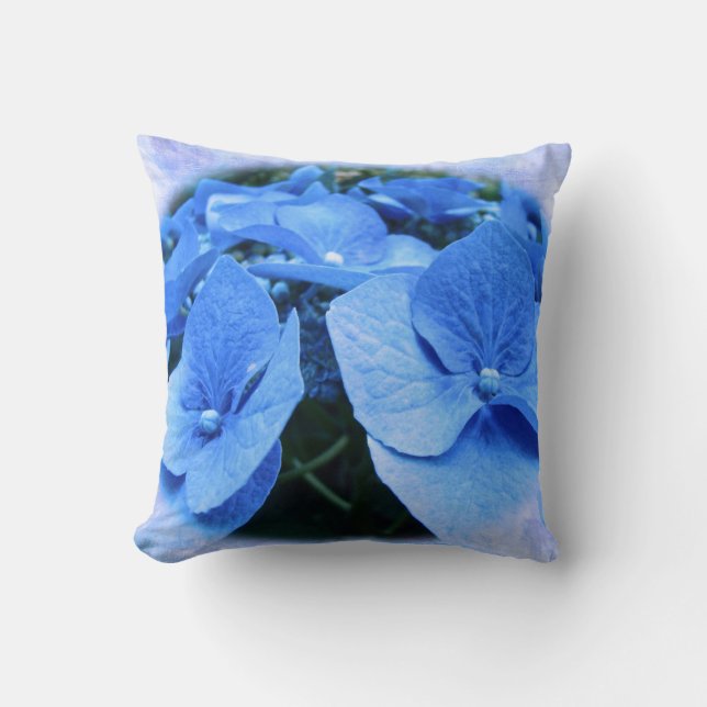 Blue Hydrangeas - Pillow Kudde (Framsida)