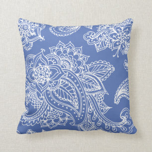 Blue Illustrated Bohemian Paisley Henna Kudde