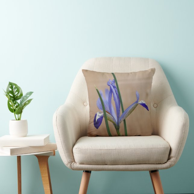 Blue Iris Reticulata Cushion Kudde (Stol)