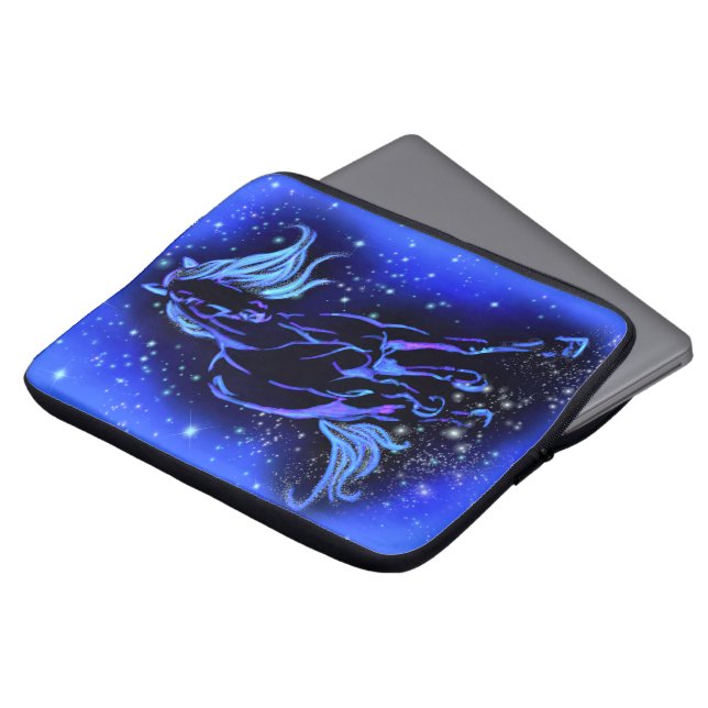 Blue Laptop sleeve Horse som springer på natten (Framsida topp)