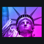 Blue Lila Pop Art Frihetsgudinnan New York Poster<br><div class="desc">Amerikanska ikonsymboler - Horisont Frihetsgudinnan - Foto Digitalt redigerat Poster teckning</div>