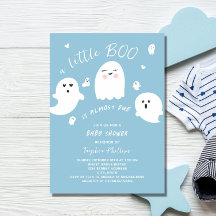 Blue Little Boo är på grund av Halloween Baby Show