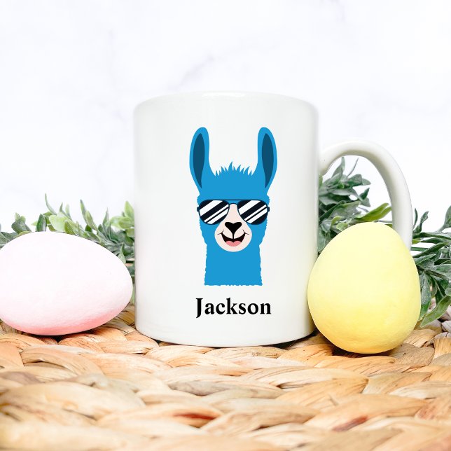 Blue Llama Sunglasses Boy Personalize Namn Kaffemugg (Skapare uppladdad)