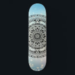 Blue Mandala Geometric Abstrakt Mönster Mini Skateboard Bräda 18,5 Cm<br><div class="desc">Ett vackert mandala symmetriskt geometriskt mönster på en blå bokeh shimmer-bakgrund.</div>