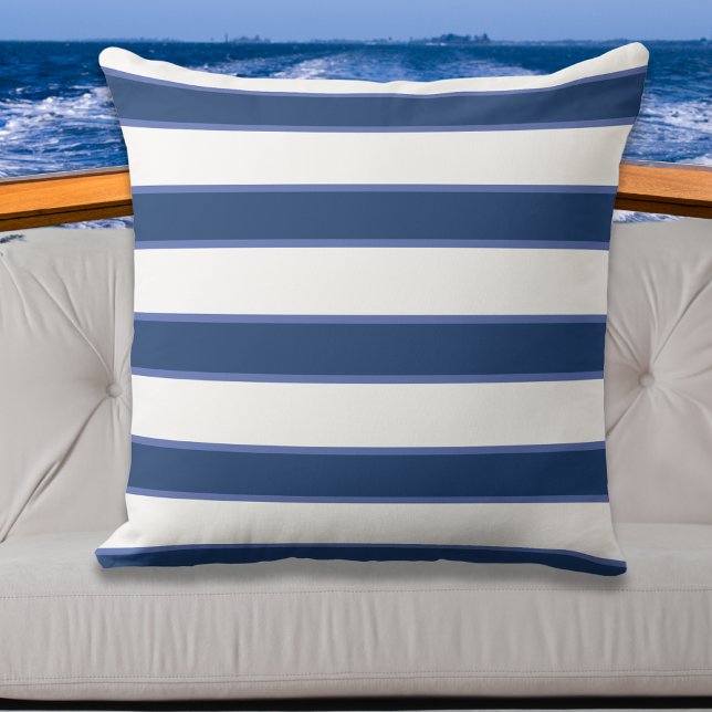 Blue Navy White Nautical Elegant Modern Rand Ou Kudde (Skapare uppladdad)