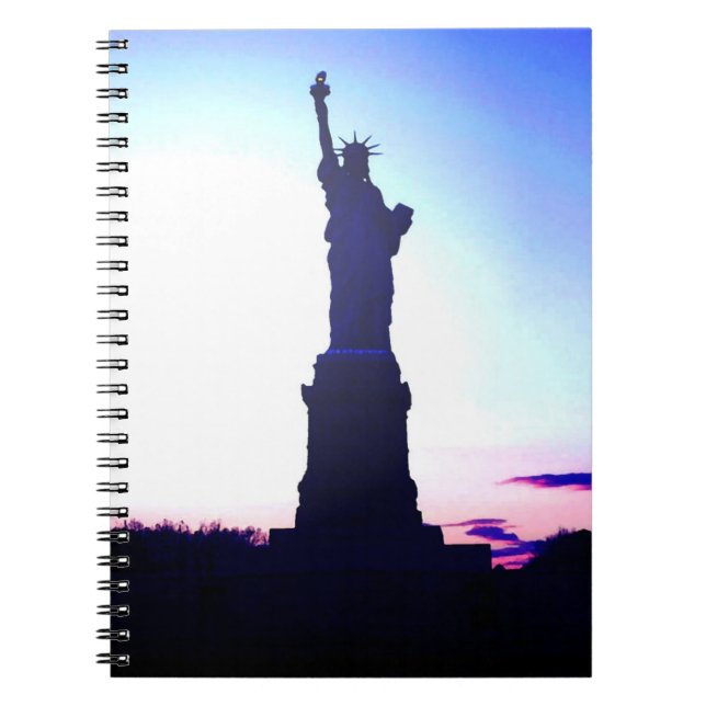 Blue New York Sunset - Dam Liberty Notebook Anteckningsbok Med Spiral (Framsidan)