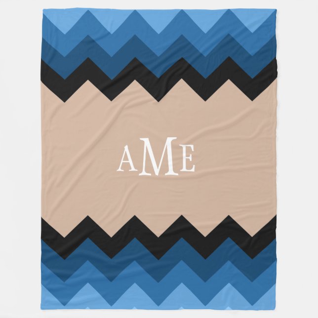 Blue Ombre Chevrons Monogram Fleece Blanket (Framsidan)