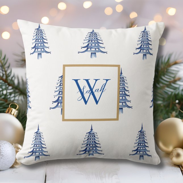 Blue Pagoda Julgran Monogrammed Mönster Kudde (Blue Pagoda Christmas Tree Monogrammed Pattern Throw Pillow)