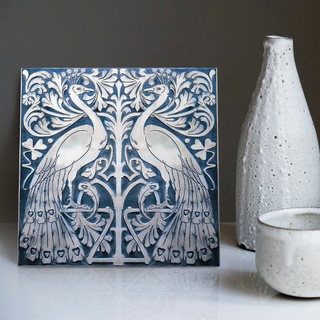 Blue Peacock Modernista Art Barcelona 1903 Kakelplatta (Skapare uppladdad)