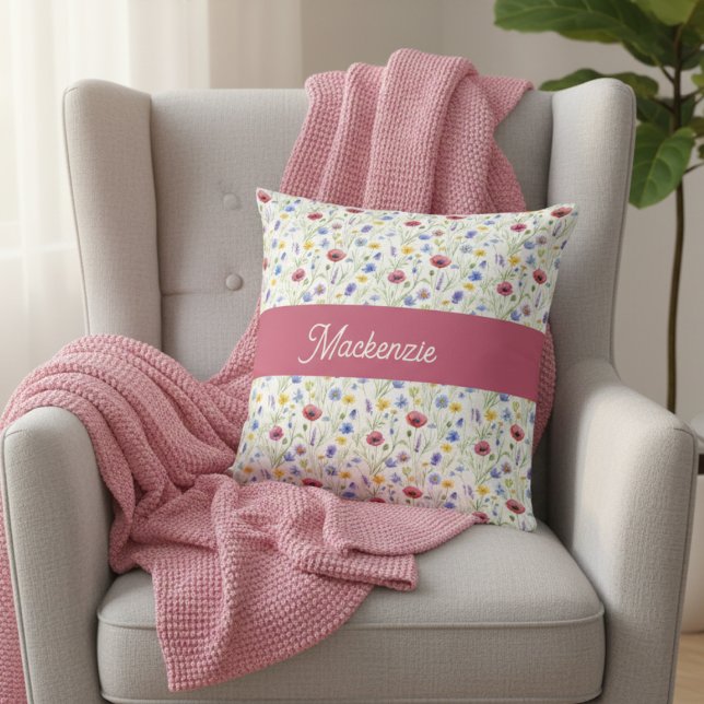 Blue Pink Wildflower Botanical Monogram Name Kudde (Skapare uppladdad)