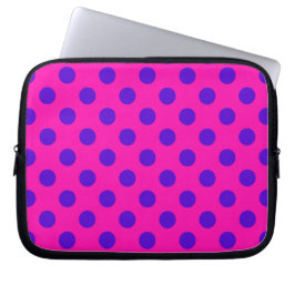 Blue polka dots on fuchsia laptop sleeve