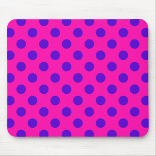 Blue polka dots on fuchsia musmatta