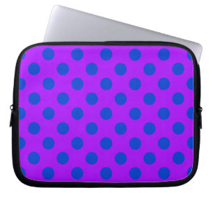 Blue polka dots på lila laptop sleeve