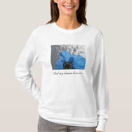 Blue Poppy My Dream lever på T-shirt