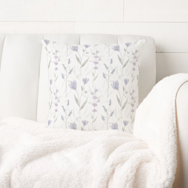 Blue Purple Watercolor Wildflower  Kudde (Skapare uppladdad)