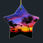 Blue Red Sunset Exotic Hawaiian Beach Handflatan T Julgransprydnad Keramik<br><div class="desc">Retro Exotic Travel Ställe-foto - Vintage Handflatan Träd och Beach Photo Artwork</div>