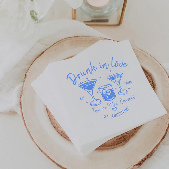 Blue Retro Cocktails Bachelorette Party Pappersservett (Skapare uppladdad)
