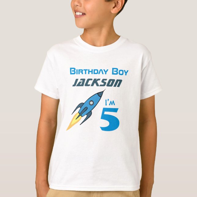 Blue Retro Rocket Frakt Personlig Birthday Boy Tee (Framsida)
