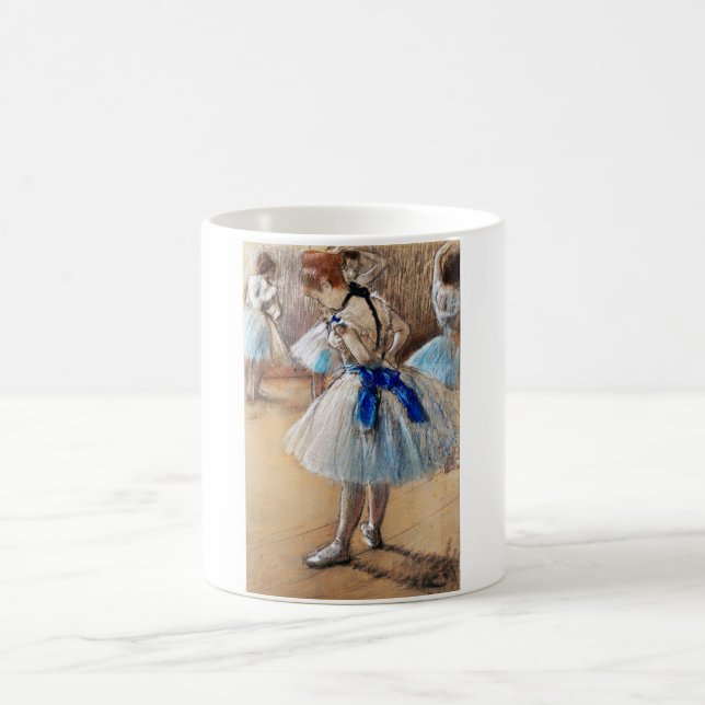 Blue Ribbon Dancer, Edgar Degas Kaffemugg (Center)