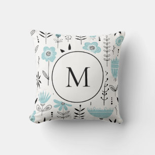 Blue Scandinavian Blommönster Monogram Kudde