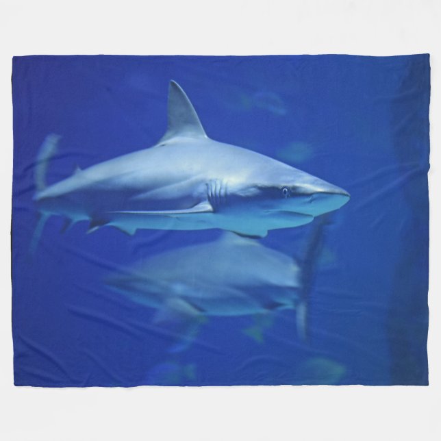 BLUE SHARKS FLEECEFILT (Framsidan (Horisontell))