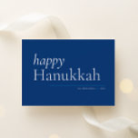 Blue Simple Serif Lycklig Hanukkah Julkort<br><div class="desc">Modern enkelhet gör att detta underskattade textbaserade helgdag-kort lyser i klassiska Hanukkah färg av blått och vitt. Anpassningsbarnas baksida har två av de bästa bilderna från året och är enkel att anpassa meddelandetexten.</div>