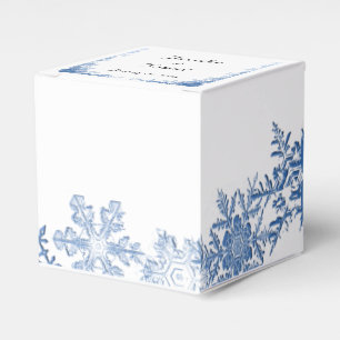 Blue Snöflingor på White Wedor Favor Box Presentaskar