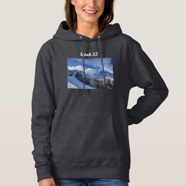 Blue Snowy Ridge T Shirt (Framsida)
