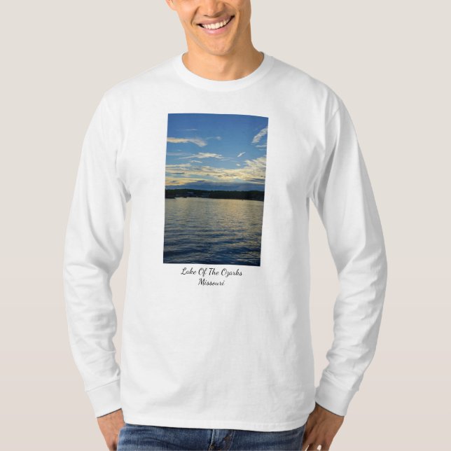 Blue Sunset Sjö of Ozarks T Shirt (Framsida)