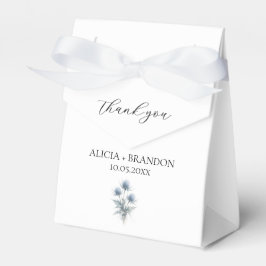 Blue Thistle Scottish Floral Modern Wedding Presentaskar