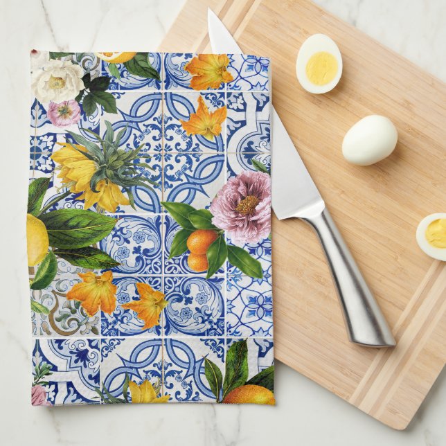 Blue tiles Mediterranean Floral  Kökshandduk (Vikt i Fjärdedel)