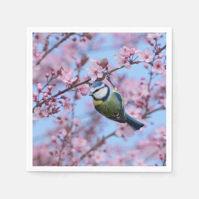 Blue Tit Bird i Rosa Japanska Cherry-Blommar Pappersservett (Framsidan)