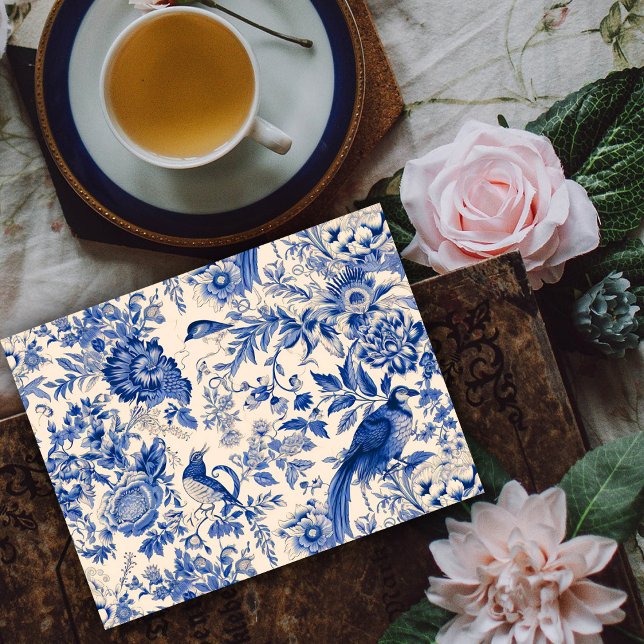 Blue Toile Du Jouy Fransk Garden Vykort (Blue Toile Du Jouy French Garden Postcard by Graphic Allusions)