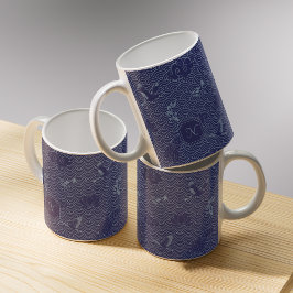 Blue Traditional Japanese Wave Seigaiha Monogram Kaffemugg