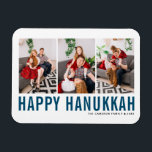 Blue Typography Photo Collage Lycklig Hanukkah Magnet<br><div class="desc">Lycklig Hanukkah! Fira den glädjande festivalen i Ljus med anpassadet fotot Hanukkah magnet! Med den här fantastiska magneten kan du visa dina favoritminnen samtidigt som du lägger till en personlig beröring till din helgdag-dekoration. Den har blå enkel typografi. Anpassa genom att lägga till tre foton, namn, år och annan information....</div>