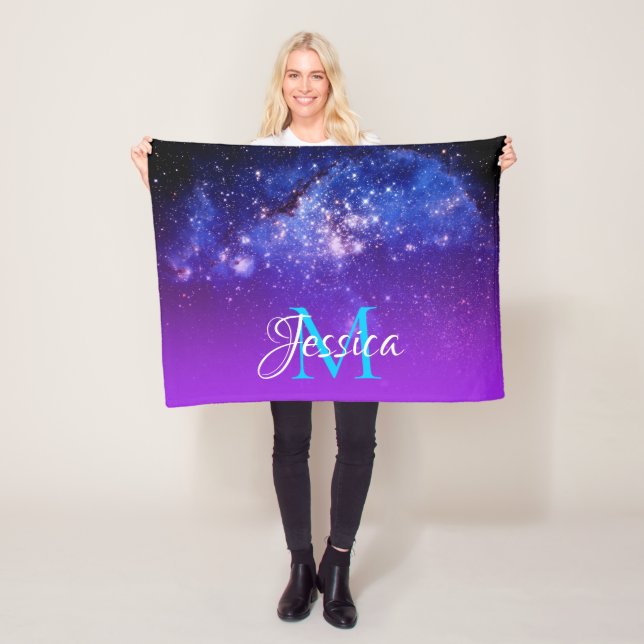 Blue Violet Sparkly Stars Celestial Ombre Monogram Fleecefilt (På plats)