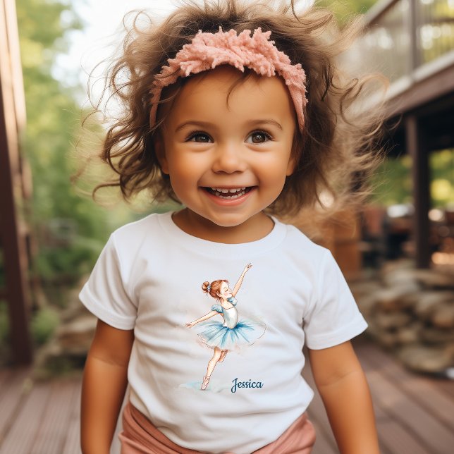 Blue Watercolor Ballerina Dancer T Shirt (Skapare uppladdad)