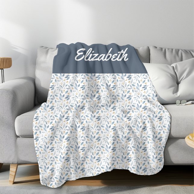 Blue Watercolor Botanical Pattern Custom Name Fleecefilt (Skapare uppladdad)