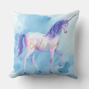 Blue Watercolor Unicorn Tro Kudde