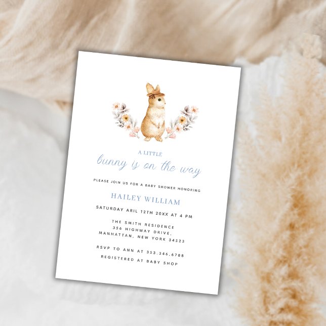 Blue Whimsical Bunny Wildblomme Baby Shower Inbjudningar (Blue Whimsical Bunny Wildflower Baby Shower Invitation)