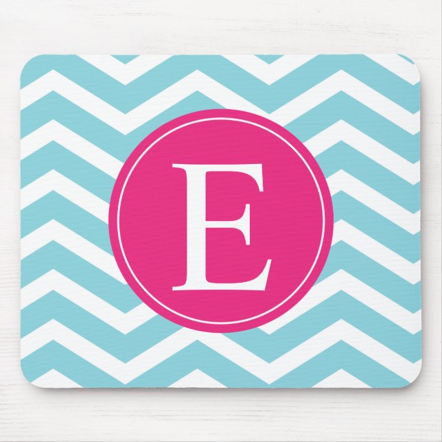 Blue White Chevron Bright Rosa Monogram Musmatta (Framsidan)