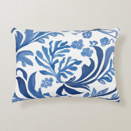Blue & White Floral Design | Chinoiserie Pattern Prydnadskudde