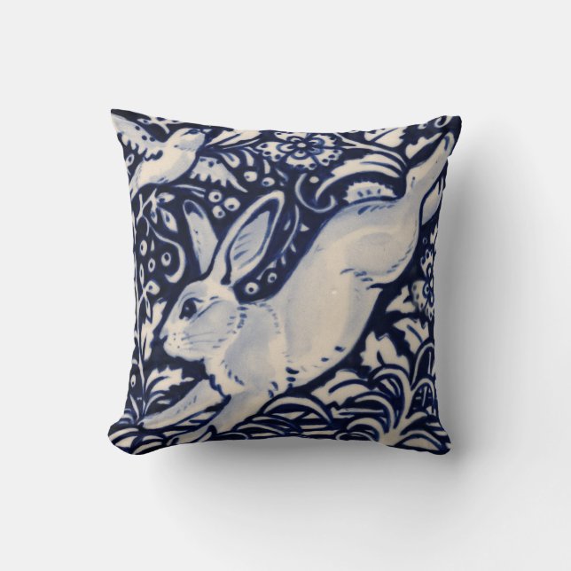 Blue White Leaping Rabbit Hare Bunny Chinoiserie Kudde (Framsida)