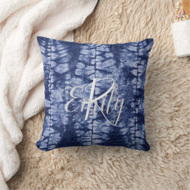 Blue & White Shibori Löv Tie Dye Monogram Namn Kudde