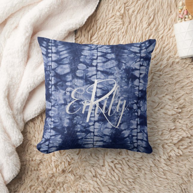 Blue & White Shibori Löv Tie Dye Monogram Namn Kudde (Filt)