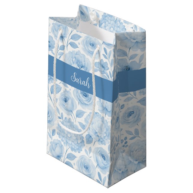 Blue White Watercolor Floral Monogram Name (Framsidan Vinklad)