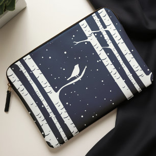 Blue Winter Birch Träd och Bird Laptop Sleeve