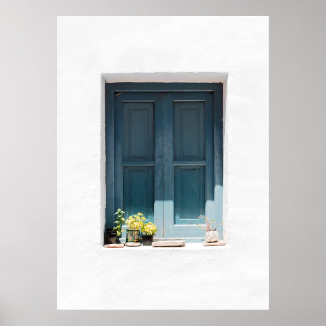 BLUE WOODEN DOOR ON WHITE CONCRETE WALL POSTER (Framsidan)